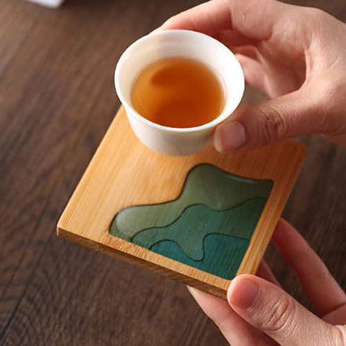 Holzuntersetzer der Côte d’Azur