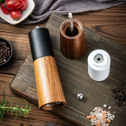 Moulin à poivre | Ma tasse en bois